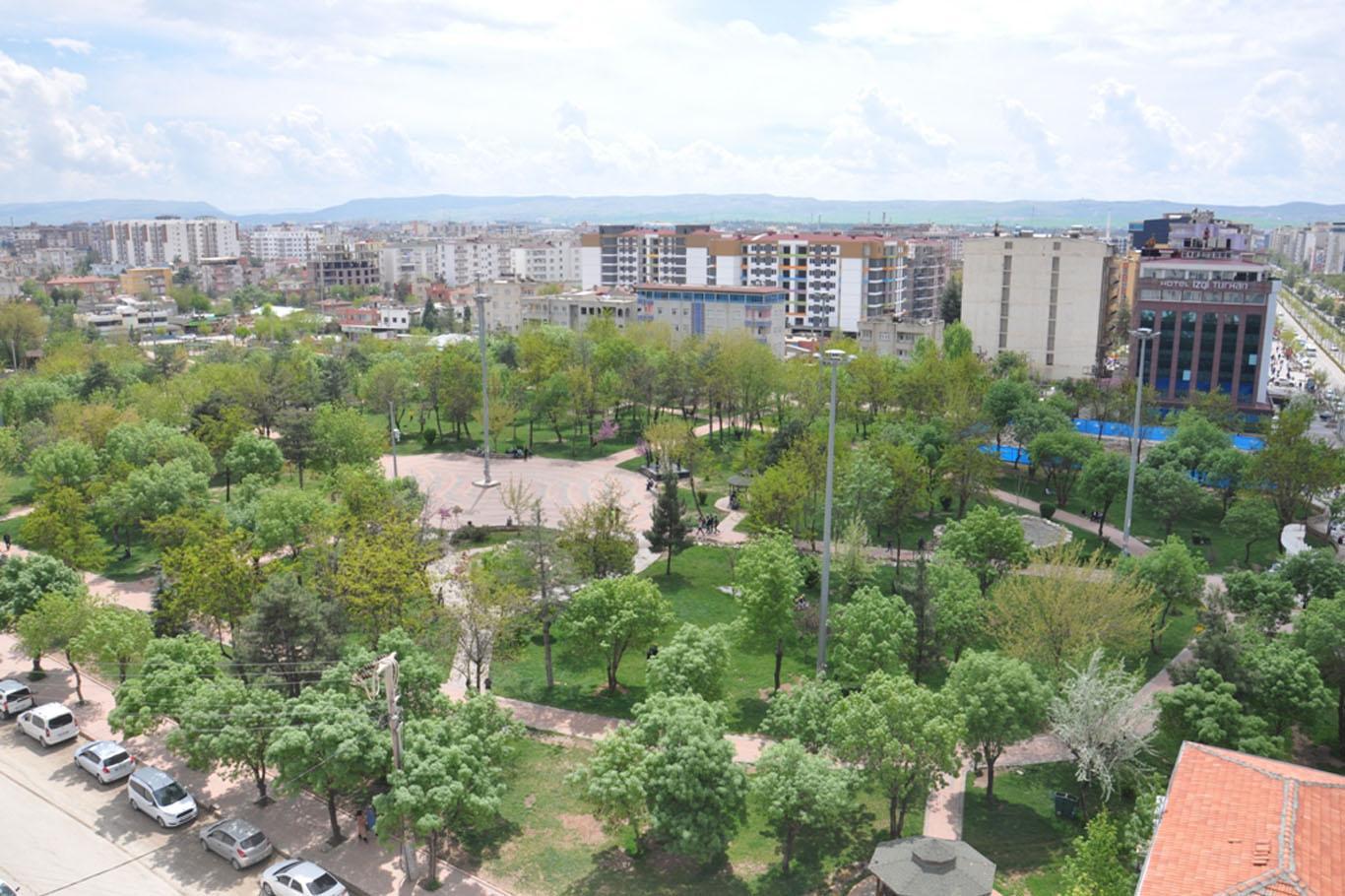 Parklarda mescit, umumi tuvalet ve bebek emzirme odası talebi Parklarda mescit, umumi tuvalet ve bebek emzirme odası talebi